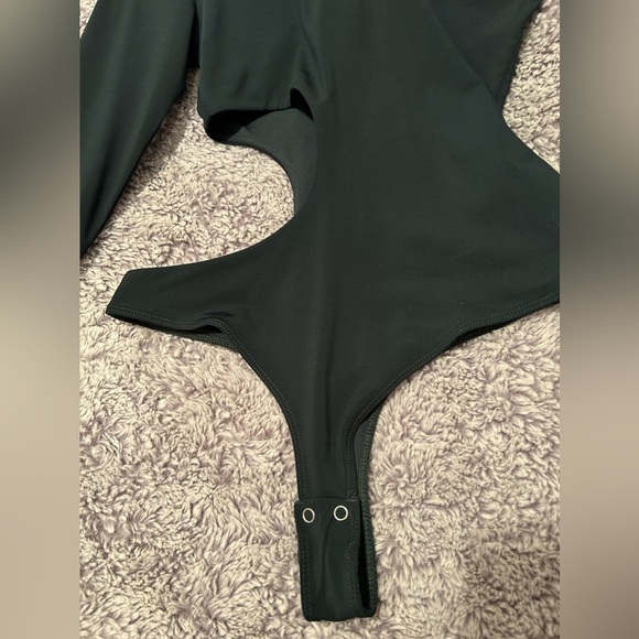 Dynamite Scarab Green Asymmetrical Body Suit - Picture 4 of 5